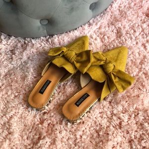 Now available ladies slippers 🛍